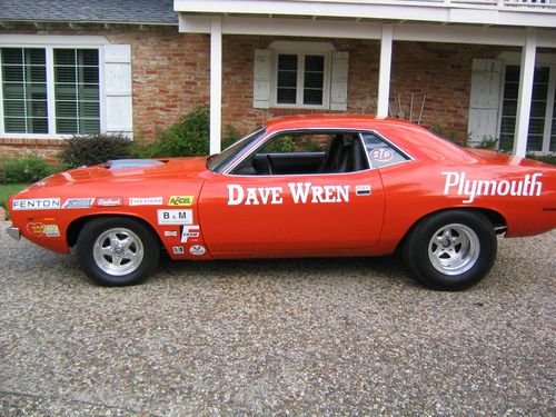 Dave wren's super stock 1970 plymouth hemi cuda 2 time national record holder