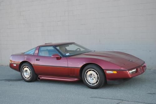 1986 chevy corvette, 32k original miles, red on tan leather, mint, must see!
