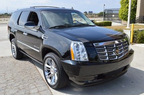 2012 cadillac escalade platinum package! all options! black beauty! loaded! awd!