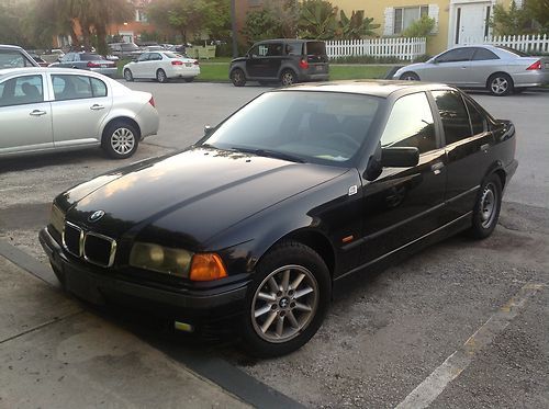 Bmw 328i black running great ice cold ac $2950