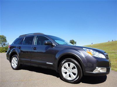 2010 subaru outback 2.5i premium 1-owner only 27k miles loaded heated-seats mint