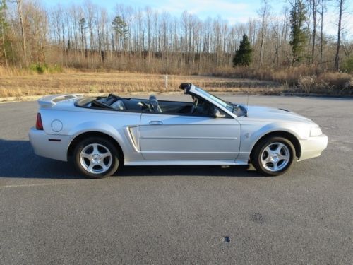 03 mustang convertible automatic no reserve