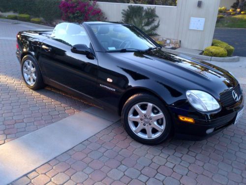1999 black convertible one owner dealer serviced like new 43700 miles