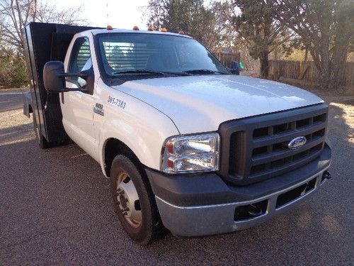 2006 ford f-350 regular cab flatbed dully with bins low miles