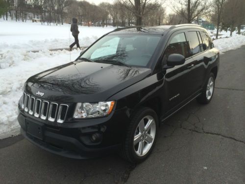 2012 jeep compass limited  2.4l loaded!!!  leather alloy rims 4x4 and more.