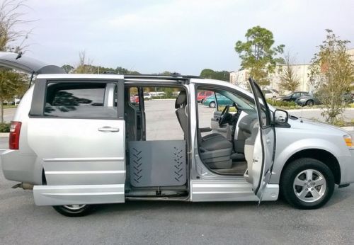 Handicap wheelchair rampvan minivan sxt grand caravan dodge 2oo9 powered