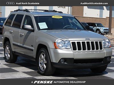 08 jeep grand cherokee laredo  2 wd sun roof  no accidents  one owner