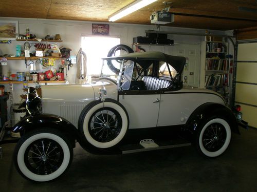 1928 model (a)  ford  deluxe roadster shay