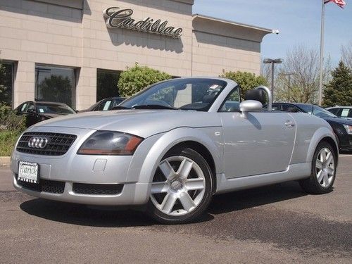 Low miles auto heated seats 17in alloys power soft top great carfax certified