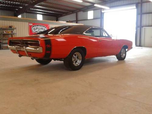 1969 dodge charger 440 six pack r/t clone   there is a  reserve.