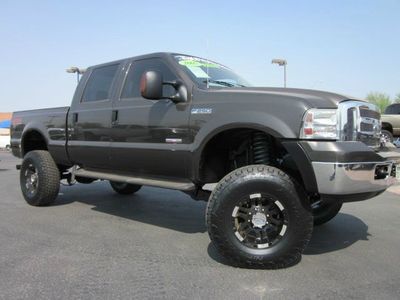 2005 ford lariat f-250 super duty crew cab diesel 4x4 lifted truck-low miles!!