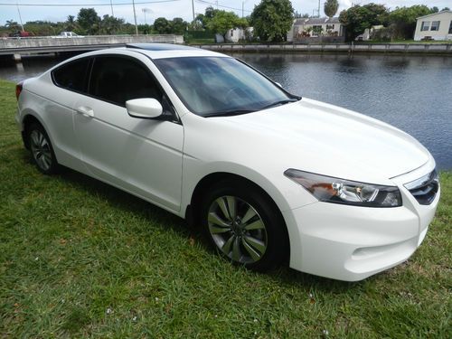 2011 accord ex(16k miles 1 owner)clean auto check florida car