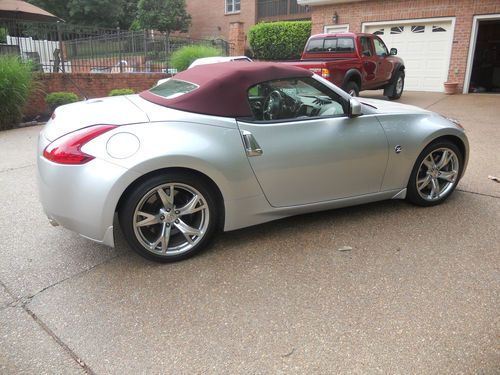 2010 nissan 370z touring edition