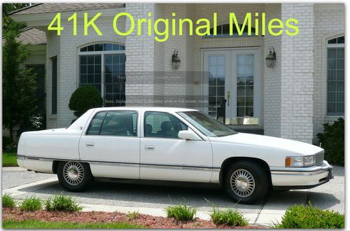 1994 cadillac sedan deville w/ new tires/battery only 41k miles!  wow!