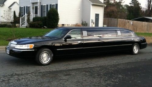 2000 lincoln town car 100" stretch limo limousine exotic super stretch limousine