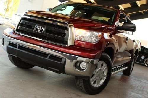 2010 toyota tundra crew max. auto. very clean in/out. nice color. clean carfax.
