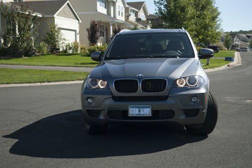 2010 bmw x5 m sport package, fully loaded, low mileage, super clean, smells new