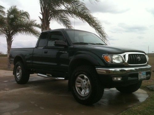 2004 toyota tacoma pre runner extended cab pickup 2-door 2.7l