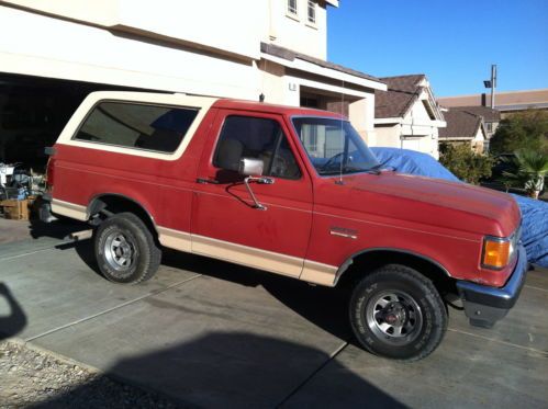1990 ford bronco eddie bauer 4x4&gt;&gt;rust free&gt;&gt;runs and drives&gt;&gt;low miles