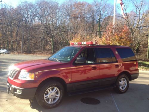 2004 ford expedition fire chief&#039;s vehicle