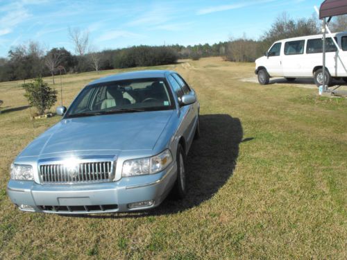 2008 grand marquis, blue, leather, 55.5k, 22mpg town, 25mpg plus hwy
