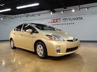 2010 toyota prius two 23k miles clean carfax certified call now