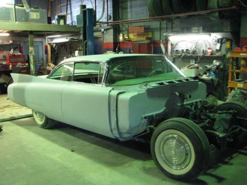 1960 cadillac &#034;coupe&#034; - needs finished - so much chrome - lazer straight