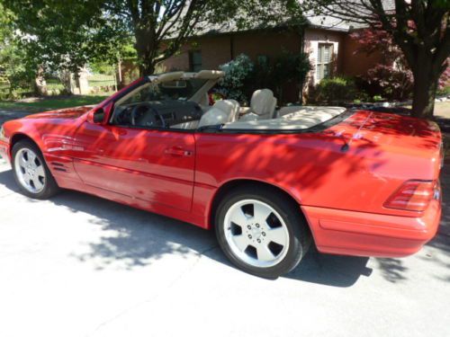 2000 mercedes benz sl 500 with both tops. low miles, red with saffron, stunning