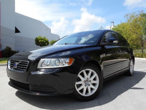 2008 volvo s40 2.4i only 54k miles!! clean carfax!! showroom condition!!