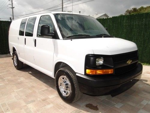 09 chevy g2500 cargo box work van truck low miles florida driven very clean