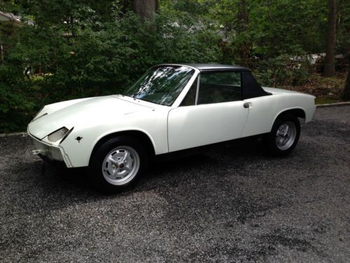 Porsche 914 1976 rolling chassis /body