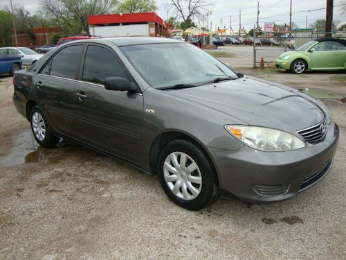 2005 toyota camry se automatic 4 cyl ac clean title runs perfect