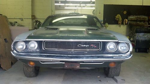 1970 dodge challenger r/t se matching numbers 4 speed