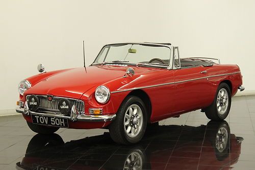 1964 mg mgb roadster convertible restored 1800 4cly 5speed leather interior cd