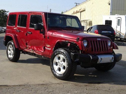 2013 jeep wrangler unlimited sahara 4wd damaged salvage only 3k miles like new!!