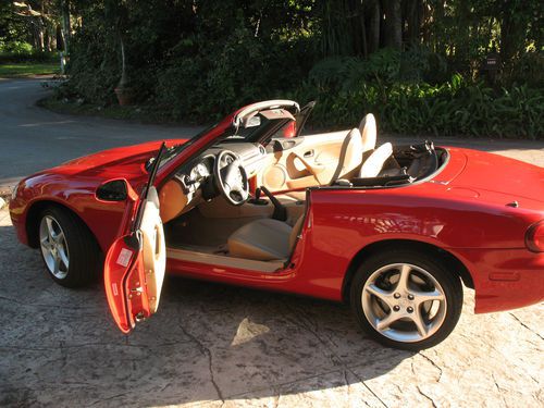 2002 mazda miata base convertible 2-door 1.8l