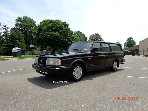 1992 volvo 240 base wagon 4-door 2.3l serviced for another 100k