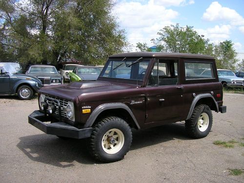 1971 ford bronco, 4x4, in good condition hard to find @ no reserve! will sell !!