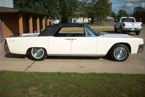 1961  lincoln continental convertible