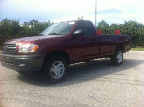 Super clean 2003 toyota tundra! only 85k mi. priced to sell!