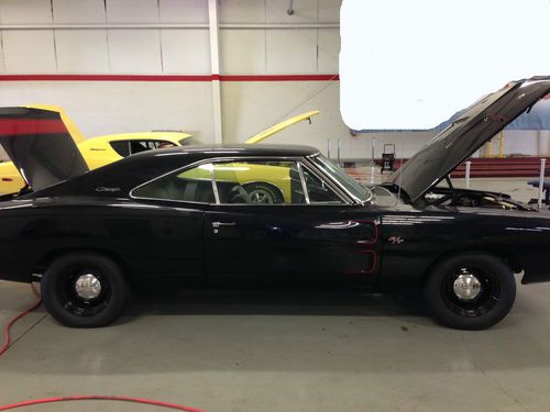 1968 dodge charger rt  -  ***no reserve***