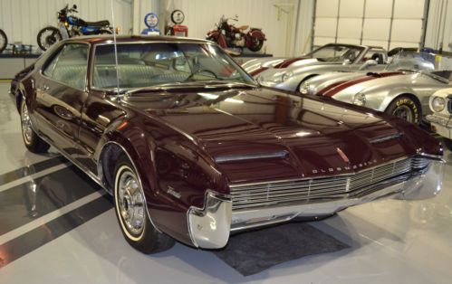 1966 oldsmobile toronado deluxe 2door hardtop  *mint car*
