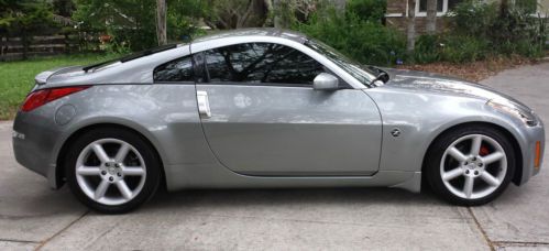 Nissan 350z touring edition &lt;low miles&gt;