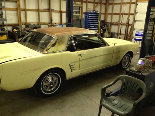 1966 ford mustang *one of a kind find*