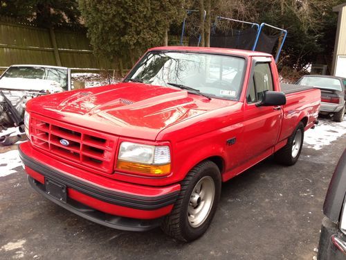 93 ford lightning very clean must see!!