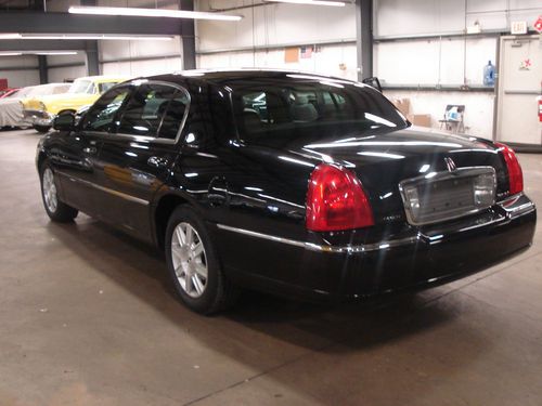 2010 lincoln town car executive l limo limousine livery one owner low reserve!!