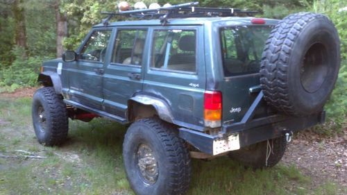 2000 jeep xj rock crawler/mud buggy