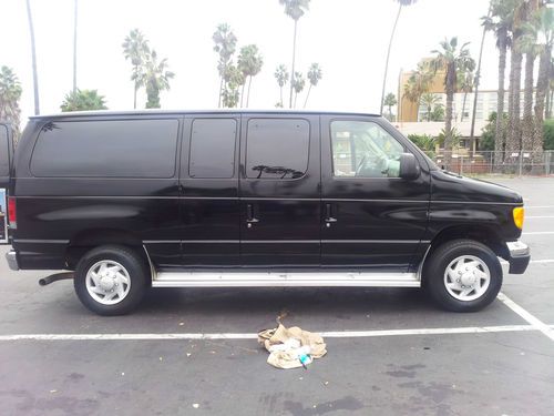 Ford e-series van 350 black very good condition!