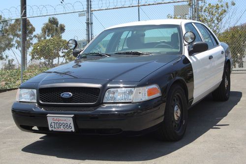2007 ford crown victoria police interceptor 33,000 miles sedan 4-door 4.6l