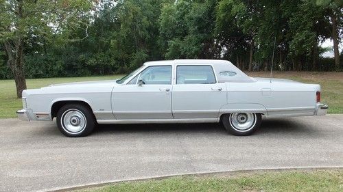76~1976~lincoln~continental~town~car~no~reserve!!